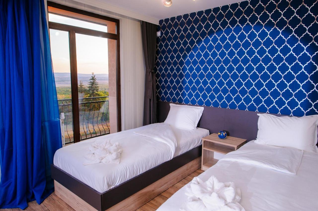 Hotel Пиргуля Miladinowzi Exteriér fotografie